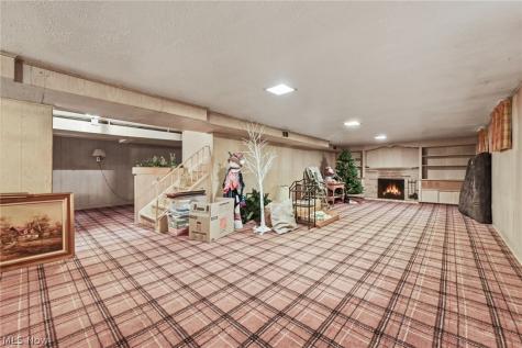 6975 Columbia Road Olmsted Falls OH 44138