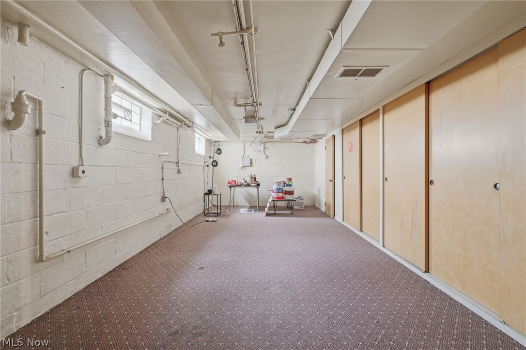 6975 Columbia Road Olmsted Falls OH 44138