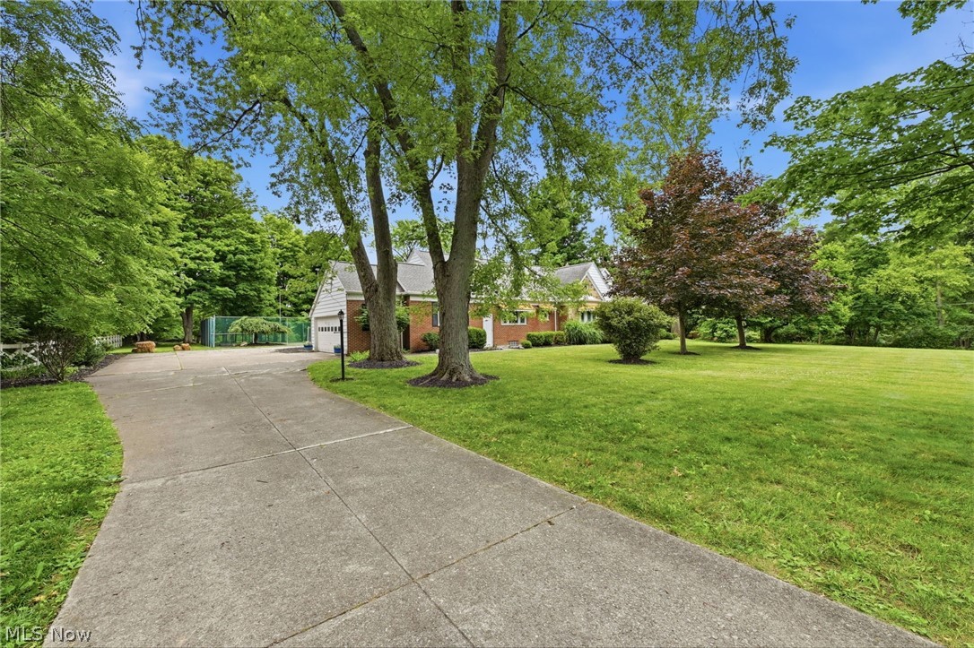 6975 Columbia Road Olmsted Falls OH 44138