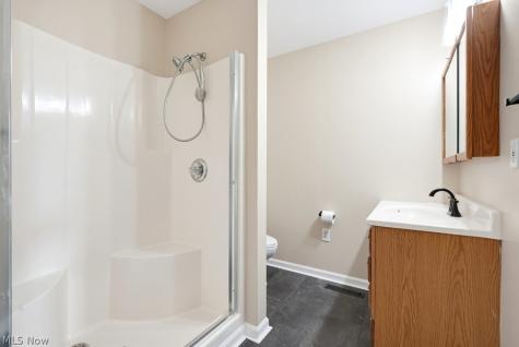 1535 S Plainview Drive Akron OH 44321