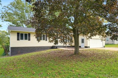 1535 S Plainview Drive Akron OH 44321