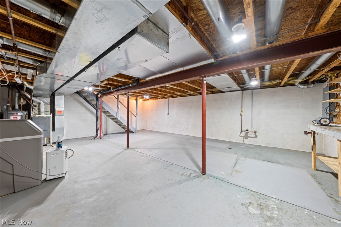 3072 Kelly Court Akron OH 44312