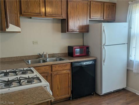 4186 W 143rd Street Cleveland OH 44135