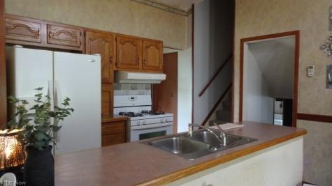 13963 Havendale Drive Brook Park OH 44142