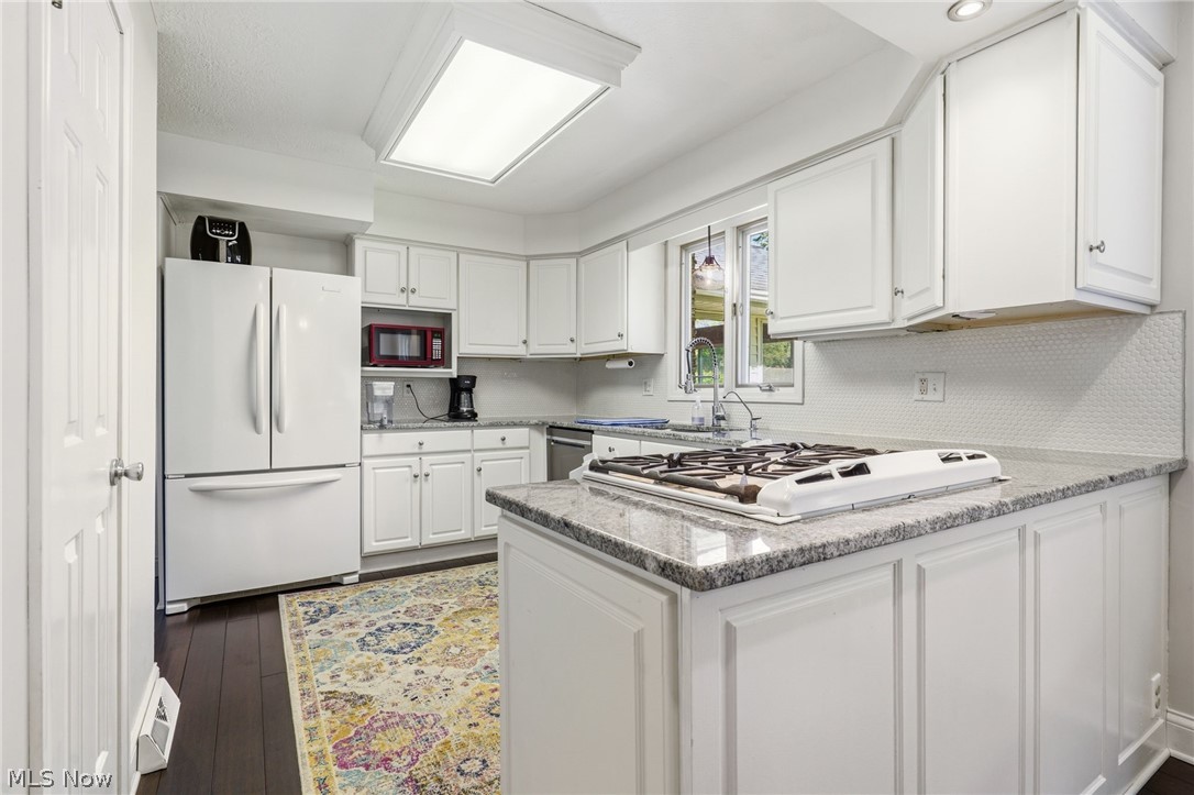 1471 Stonington Road NW North Canton OH 44720