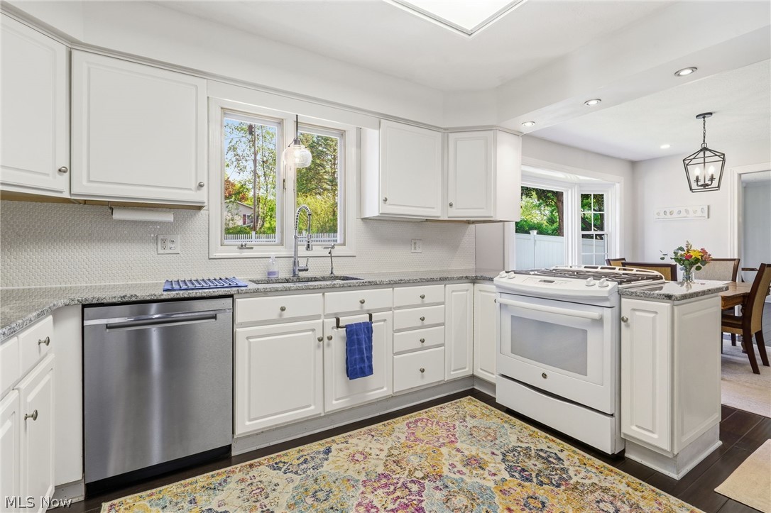 1471 Stonington Road NW North Canton OH 44720