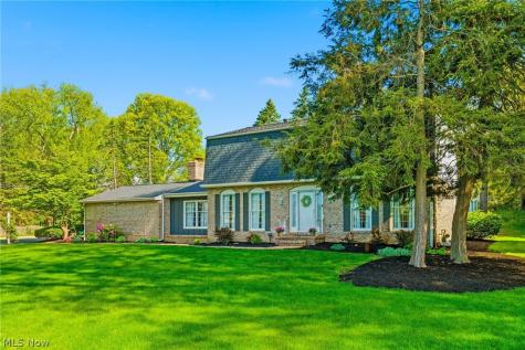 1471 Stonington Road NW North Canton OH 44720