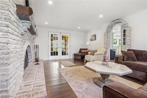 1471 Stonington Road NW North Canton OH 44720