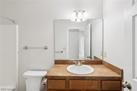 110 Carrington Court Elyria OH 44035
