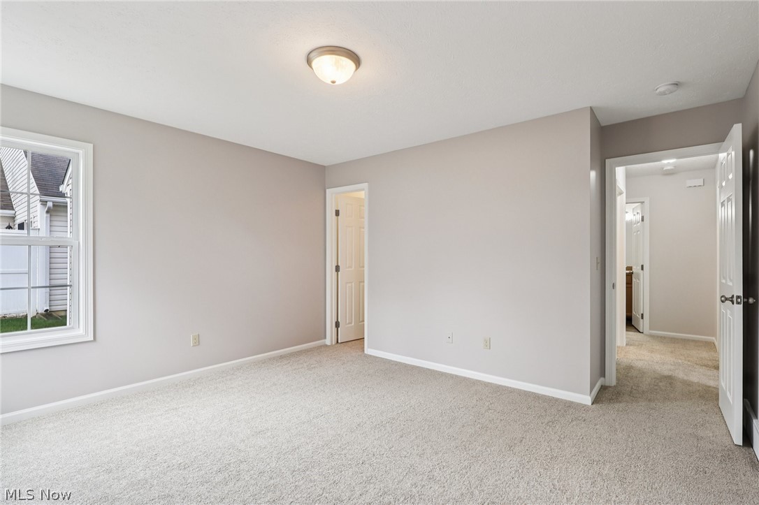 110 Carrington Court Elyria OH 44035