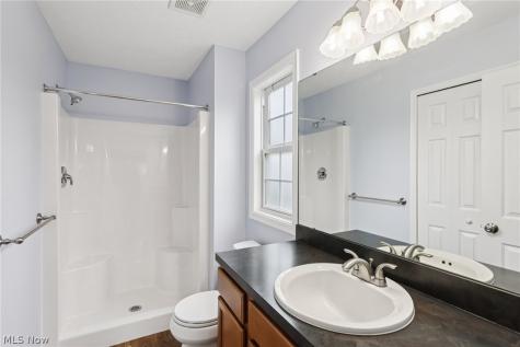 110 Carrington Court Elyria OH 44035