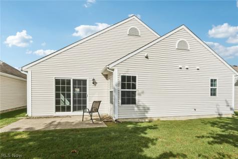 110 Carrington Court Elyria OH 44035
