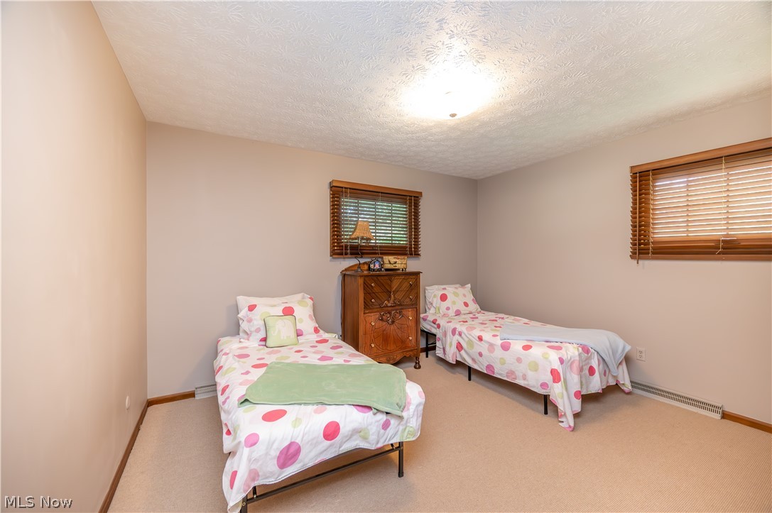 548 Squirrel Hill Drive Youngstown OH 44512