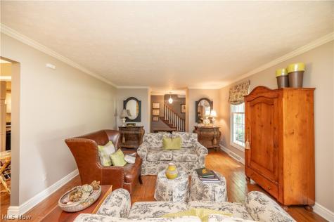 548 Squirrel Hill Drive Youngstown OH 44512