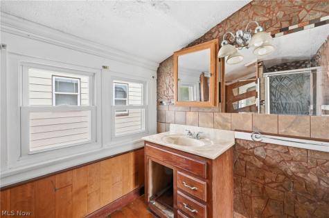 727 W Laclede Avenue Youngstown OH 44511