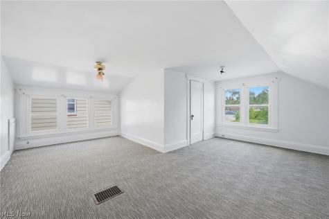 727 W Laclede Avenue Youngstown OH 44511