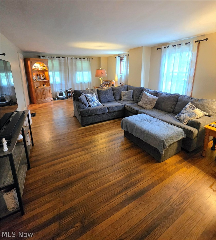 3858 Waterloo Road Randolph OH 44265
