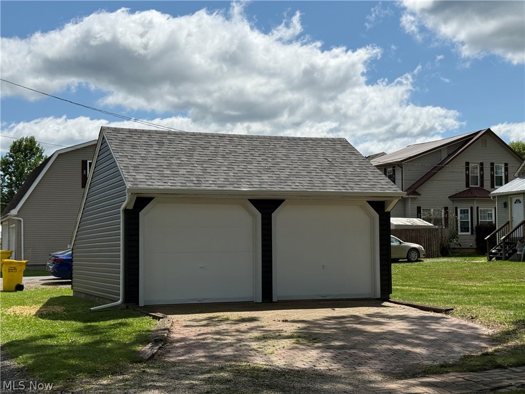 105 E Vermont Avenue Sebring OH 44672