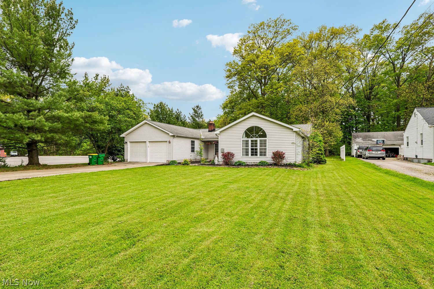 2846 Stark Drive Willoughby Hills OH 44094