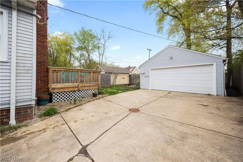 45 E 219th Street Euclid OH 44123
