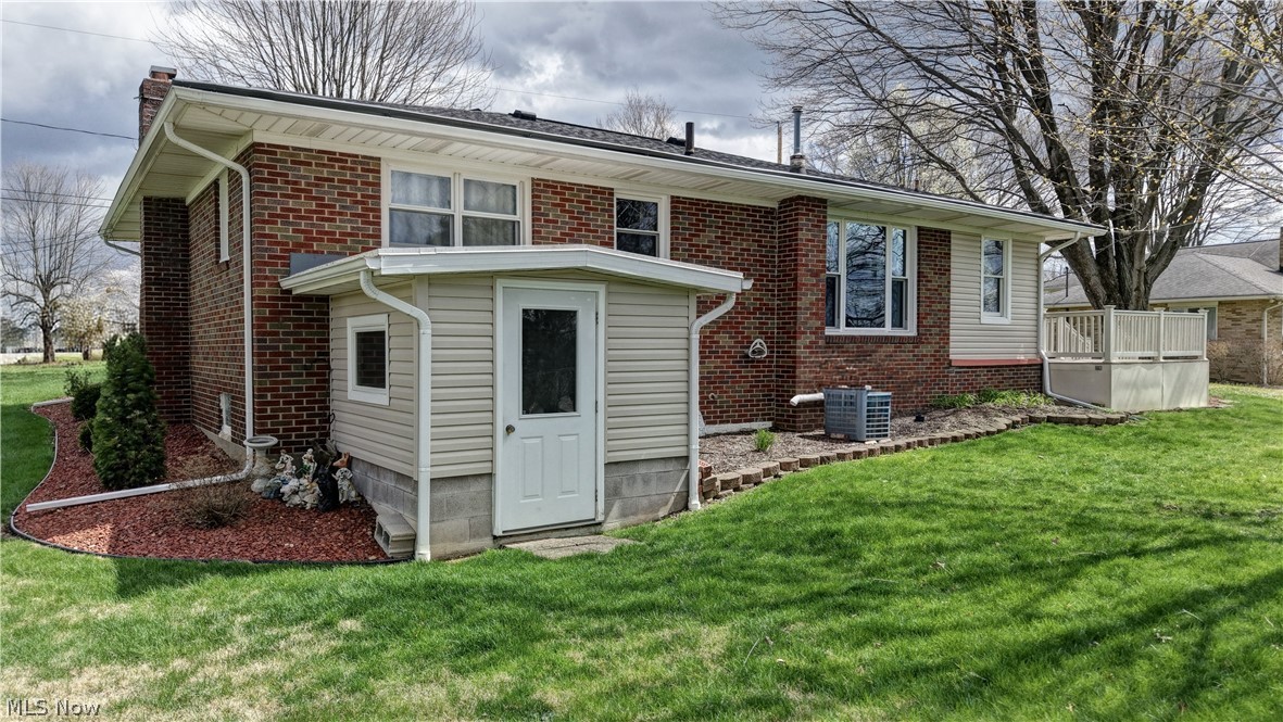 336 High Street SW Sugarcreek OH 44681