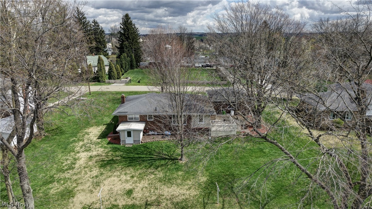 336 High Street SW Sugarcreek OH 44681