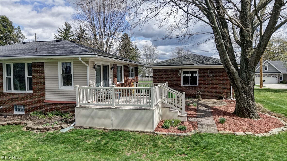 336 High Street SW Sugarcreek OH 44681