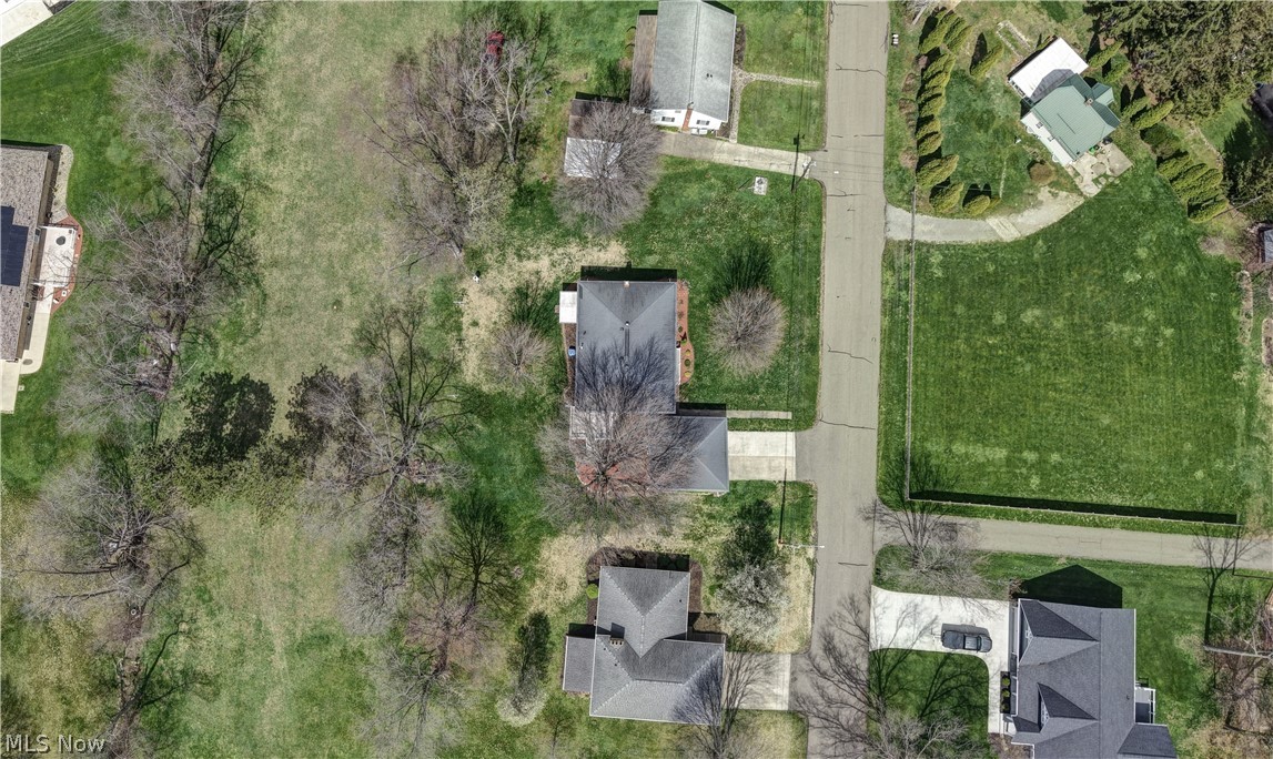 336 High Street SW Sugarcreek OH 44681