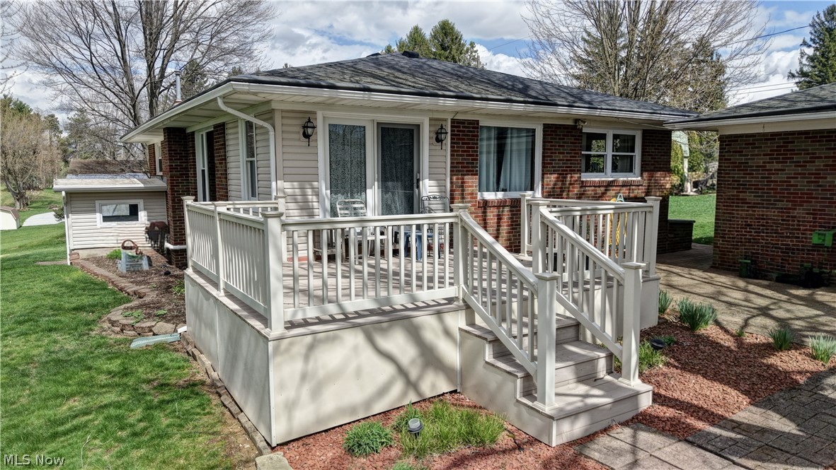 336 High Street SW Sugarcreek OH 44681