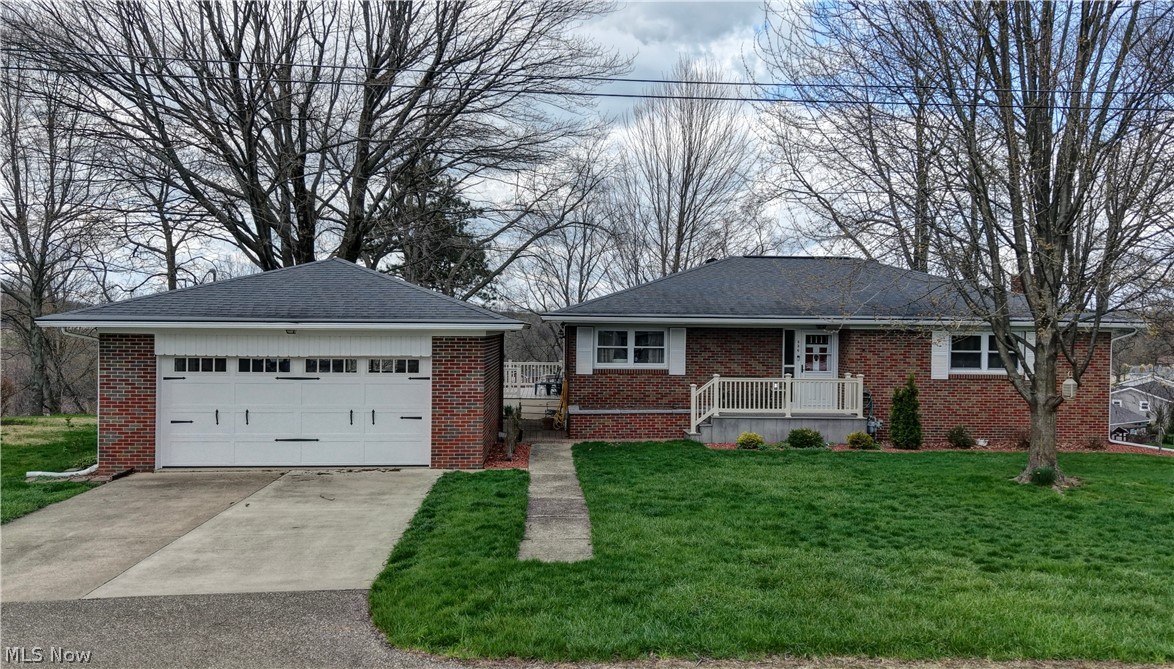 336 High Street SW Sugarcreek OH 44681