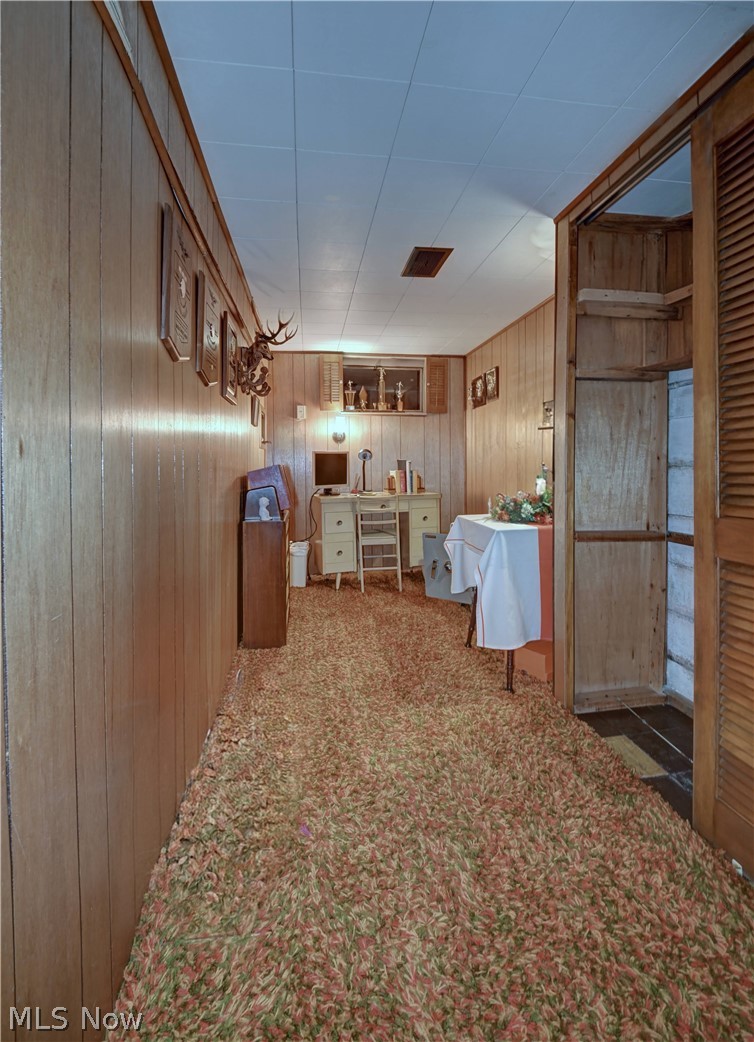 336 High Street SW Sugarcreek OH 44681