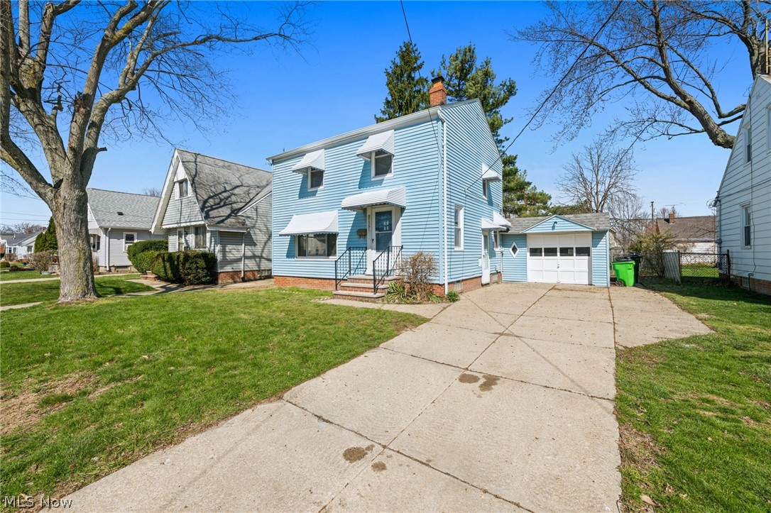 21391 Westport Avenue Euclid OH 44123