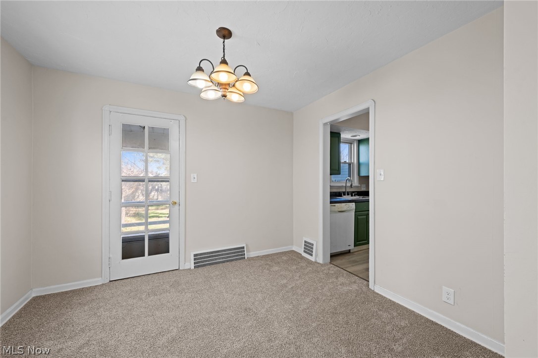 21391 Westport Avenue Euclid OH 44123