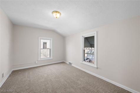 21391 Westport Avenue Euclid OH 44123