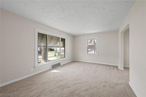 21391 Westport Avenue Euclid OH 44123