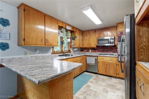 711 27th Street NW Massillon OH 44647