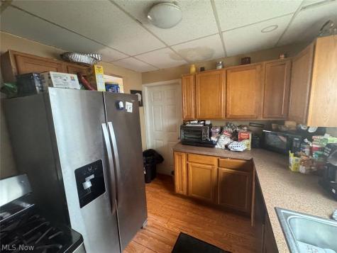 2042 13th Street SW Akron OH 44314