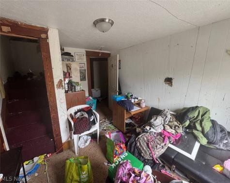 2042 13th Street SW Akron OH 44314