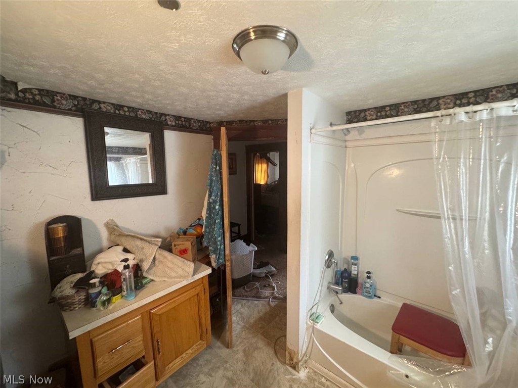 2042 13th Street SW Akron OH 44314