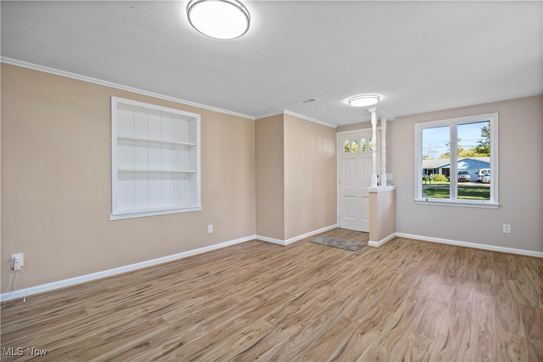552 Treadway Boulevard Sheffield Lake OH 44054