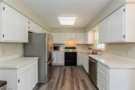 4464 Great Smokey Circle Medina OH 44256