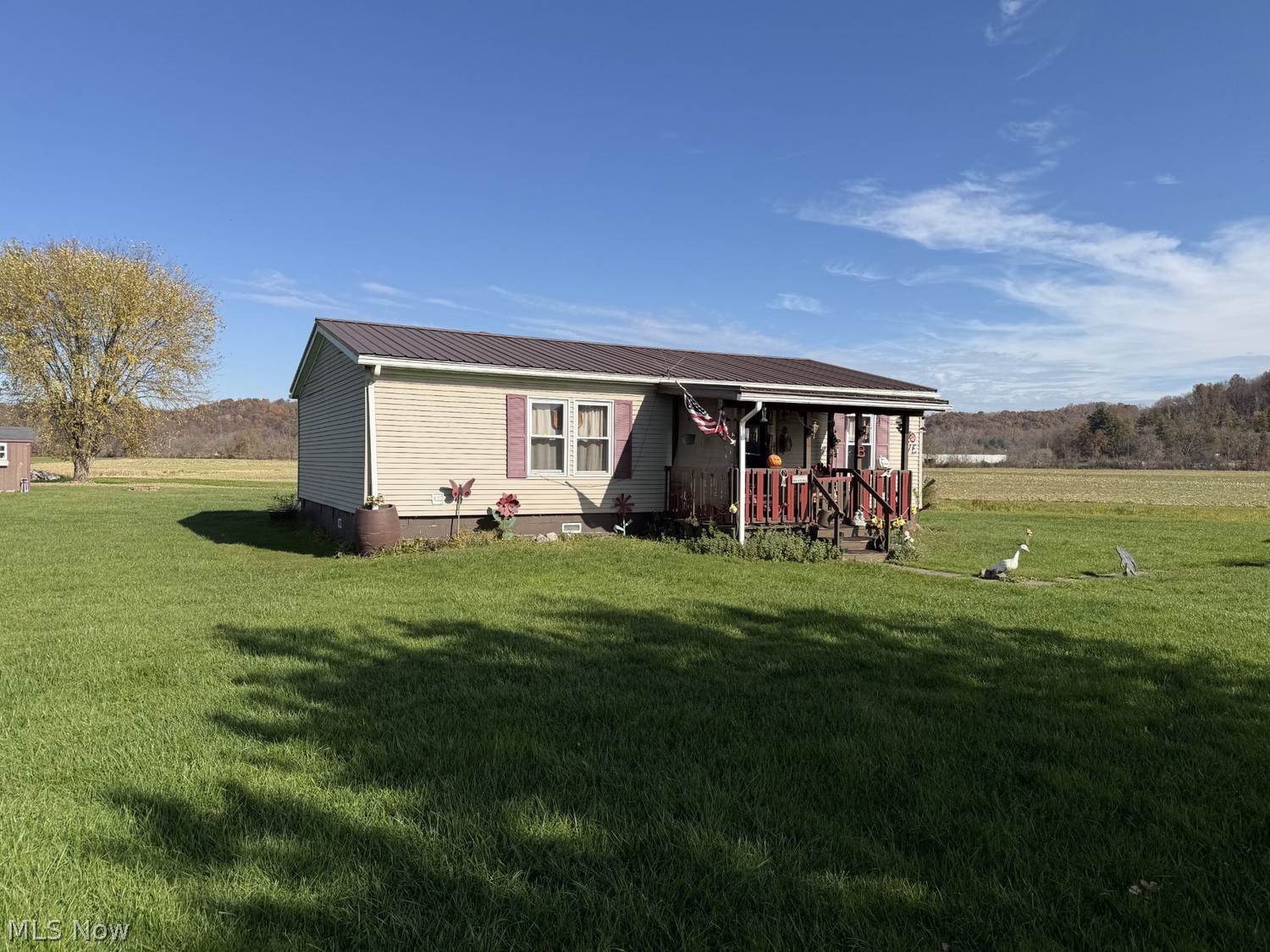 29440 Edie Road Uhrichsville OH 44683
