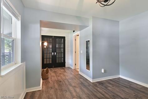 1910 Tudor Street Cuyahoga Falls OH 44221