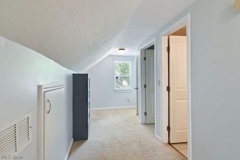 1910 Tudor Street Cuyahoga Falls OH 44221