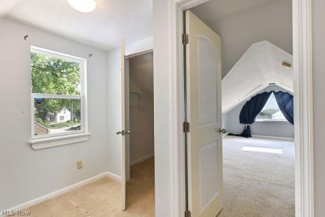 1910 Tudor Street Cuyahoga Falls OH 44221
