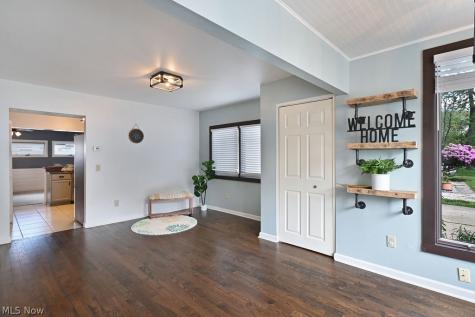 1910 Tudor Street Cuyahoga Falls OH 44221