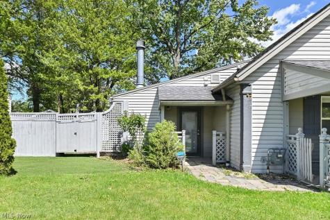 1910 Tudor Street Cuyahoga Falls OH 44221