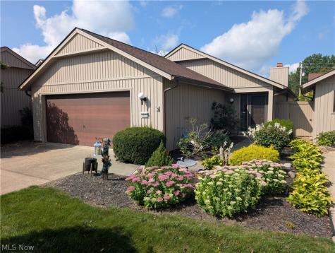 10772 Meadow Trail Strongsville OH 44149