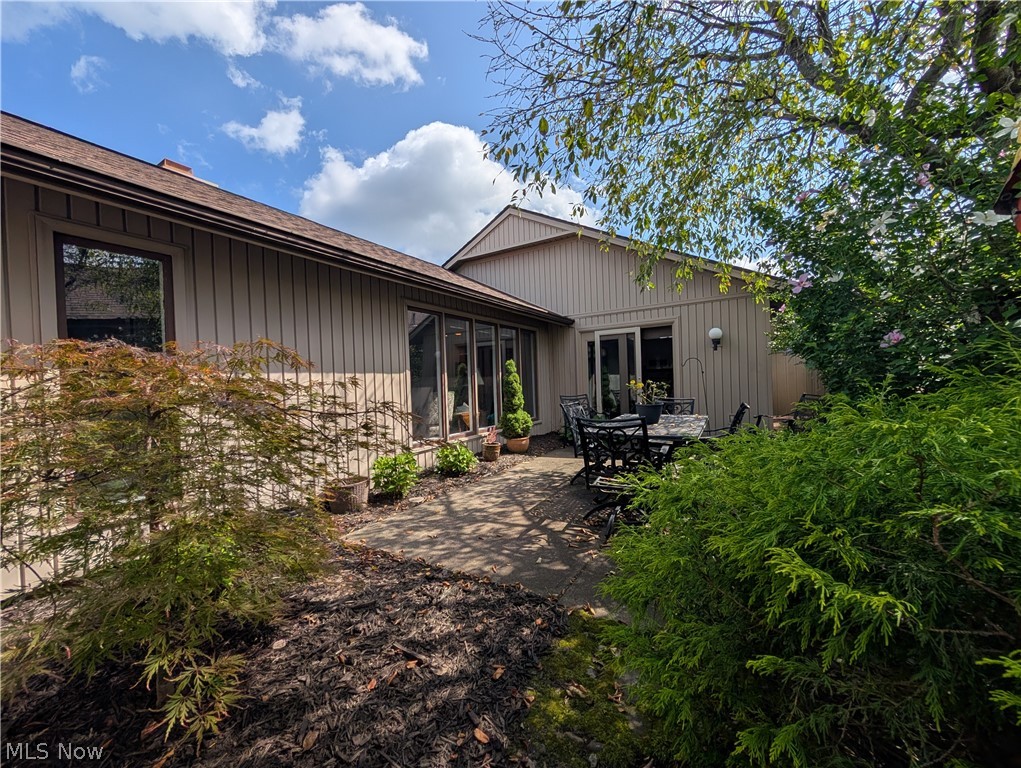 10772 Meadow Trail Strongsville OH 44149