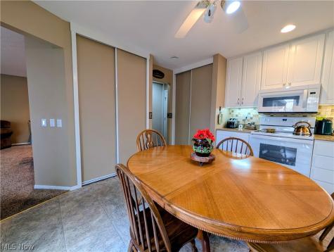 10772 Meadow Trail Strongsville OH 44149